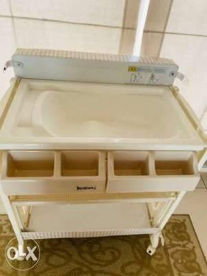 Juniors 2024 changing table