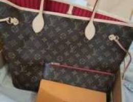 Branded loui vuitton authenticated 101% or...