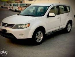 Mitsubishi outlander 2009 urgent sale