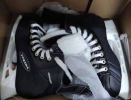 Hockey ice skate size 40.5