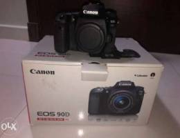 Canon 90D for sale almost new working fine