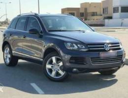 Volkswagen Touareg SEL fully loaded