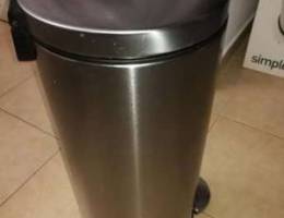 Round Step Can Rubbish Bin