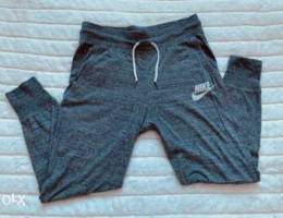 Womanâ€™s NIKE sweatpants size small