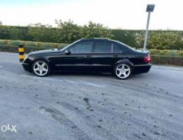 Mercedes E500 M 2003 Full Option with pano...