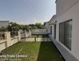 fully renovated villa with private garden ...