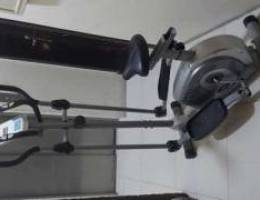 Heavy duty cross trainer 130kg can carry 5...