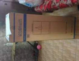 Water dispensor brand new not used..