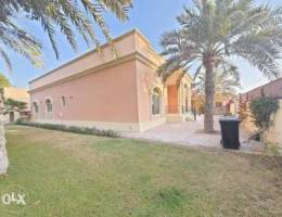 Spacious 4 bedroom villa for ar saar area