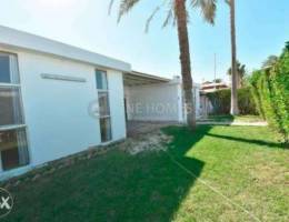 Quality Garden Surrounding Inc Villa Near ...