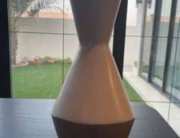 Modern Vase (Mint Condition)