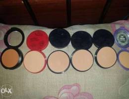 Compact powder