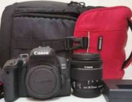 camera EOS 800D with all equipment