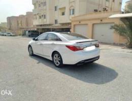 Hyundai sonata full option (model:2012) fo...