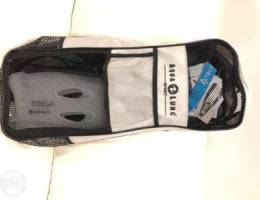 Swimming Flippers 2 Pairs + Carry Case. Si...