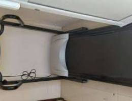 heavy duty treadmill 130kg max Hydroic sys...