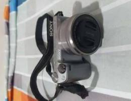 Sony nex5r with 16-50 lens for sale