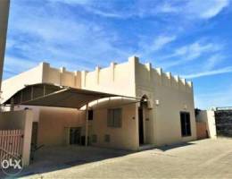 3 bedroom semi furnished villa with EWA