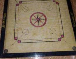 Carrom board