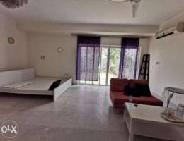 Room for rent in sharing villa