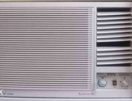 We are selling window AC good condition wi...