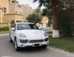 Porsche Cayenne 2014 (White)