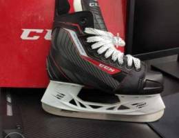 Ice Hockey Skate CCM Jetspeed 250