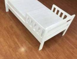 Toddler bed