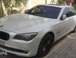 BMW 750i