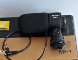 Nikon me 1 microphone with box