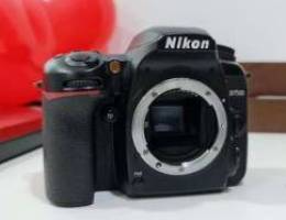 Nikon D7500 body only