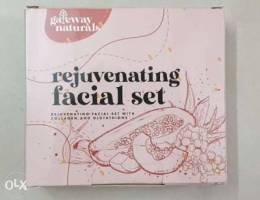 Rejuvenating Facial Set for Sale