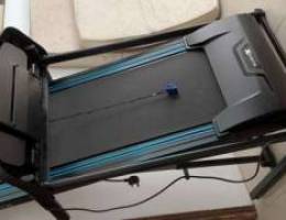 treadmill 3 to 4 time used 100bd 120kg can...