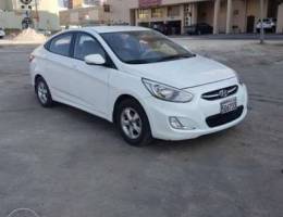 Hyundai accent 2015 mid option