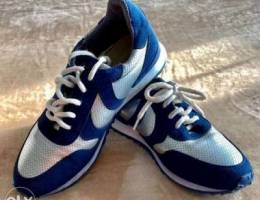 Roberto Piraloff sports shoes