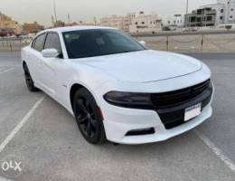 2016 Dodge Charger RT (V8)