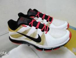 Nike sports shoes