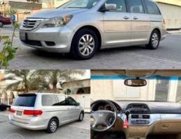 Honda Odyssey 2010 silver full option