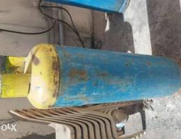 Gas cylinder