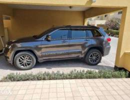 Grand Cherokee Laredo