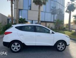 urgent sale Hyundai Tucson 2015