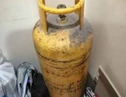 Gas cylinder