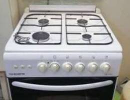 Four burners oven