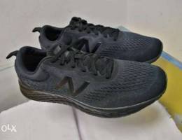 New balance sports shoes