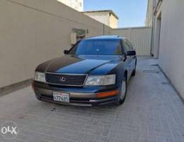 Lexus LS 400 1997 black