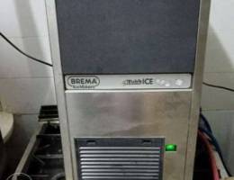 Ice maker ice maker