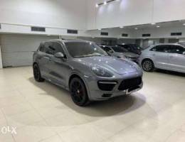 Porsche Cayenne GTS 2013 (Grey)