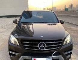 ML350-year 2014 in excellent condition