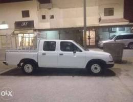 Nissan pickup model 1998