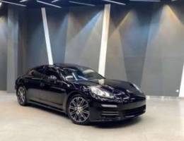 Porsche Panamera 4